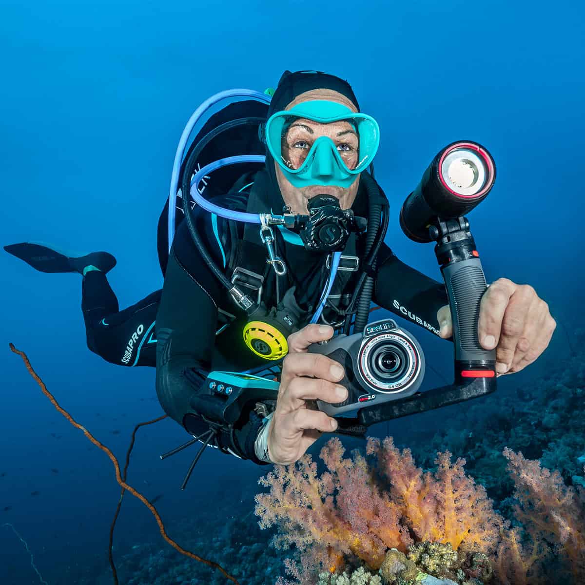 Sealife Micro 3.0 Pro 3000 Auto Set – Fotocamera Subacquea 4K Con Luce LED Sea Dragon 3000F
