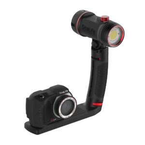SeaLife Micro 3.0 Camera + Sea Dragon Pro 3000 Photo Light Bundle